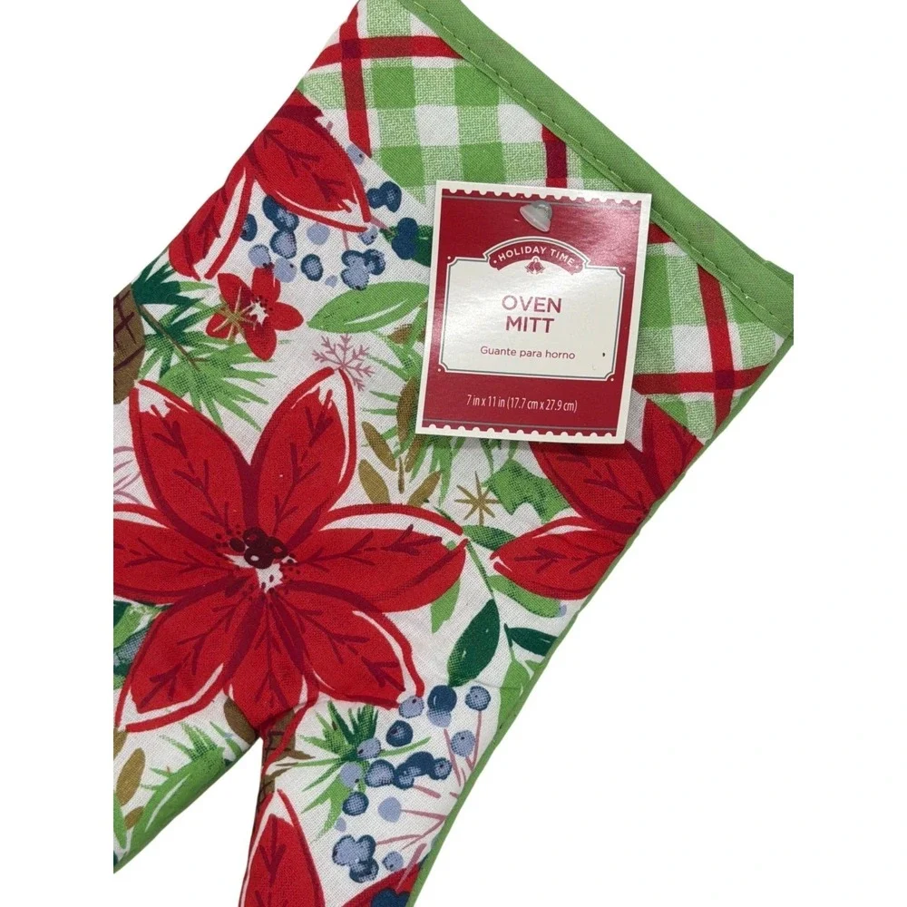 NWT‎ Holiday Time Red Poinsettia Oven Mitt 7x11 Christmas Floral Kitchen Decor